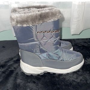 Winter snow boots